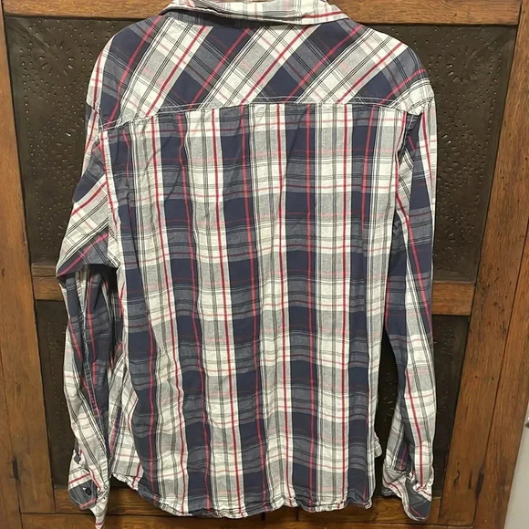 PD&C Button Down - Picture 4 of 4